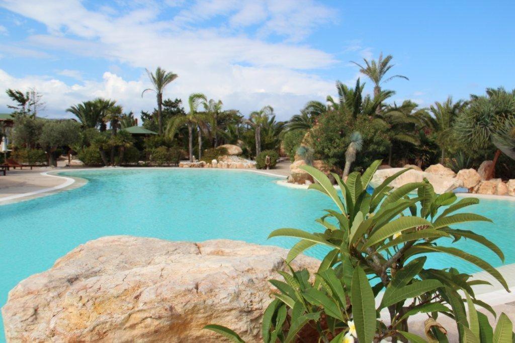 Cupola Bianca Resort LMP Exterior photo