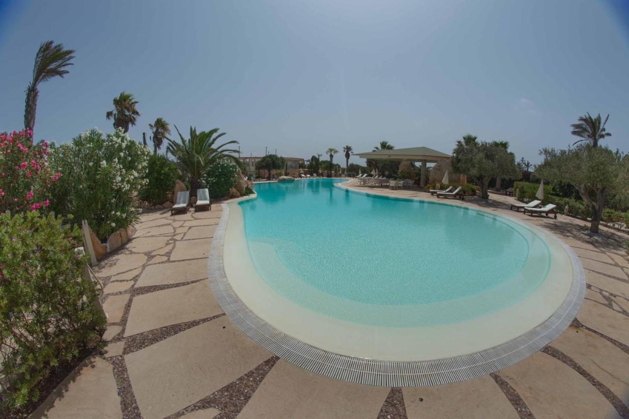 Cupola Bianca Resort LMP Exterior photo